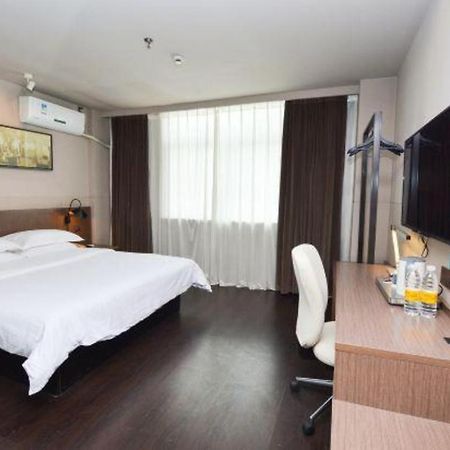 Jinjiang Inn Select Nanjing South Railway Station North Square Exterior foto